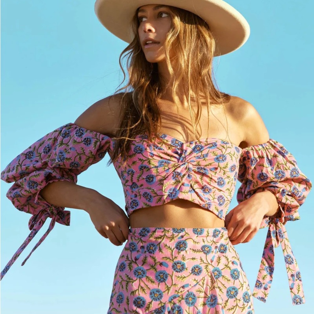 Eddy Sustainable Puff Sleeve Crop Top